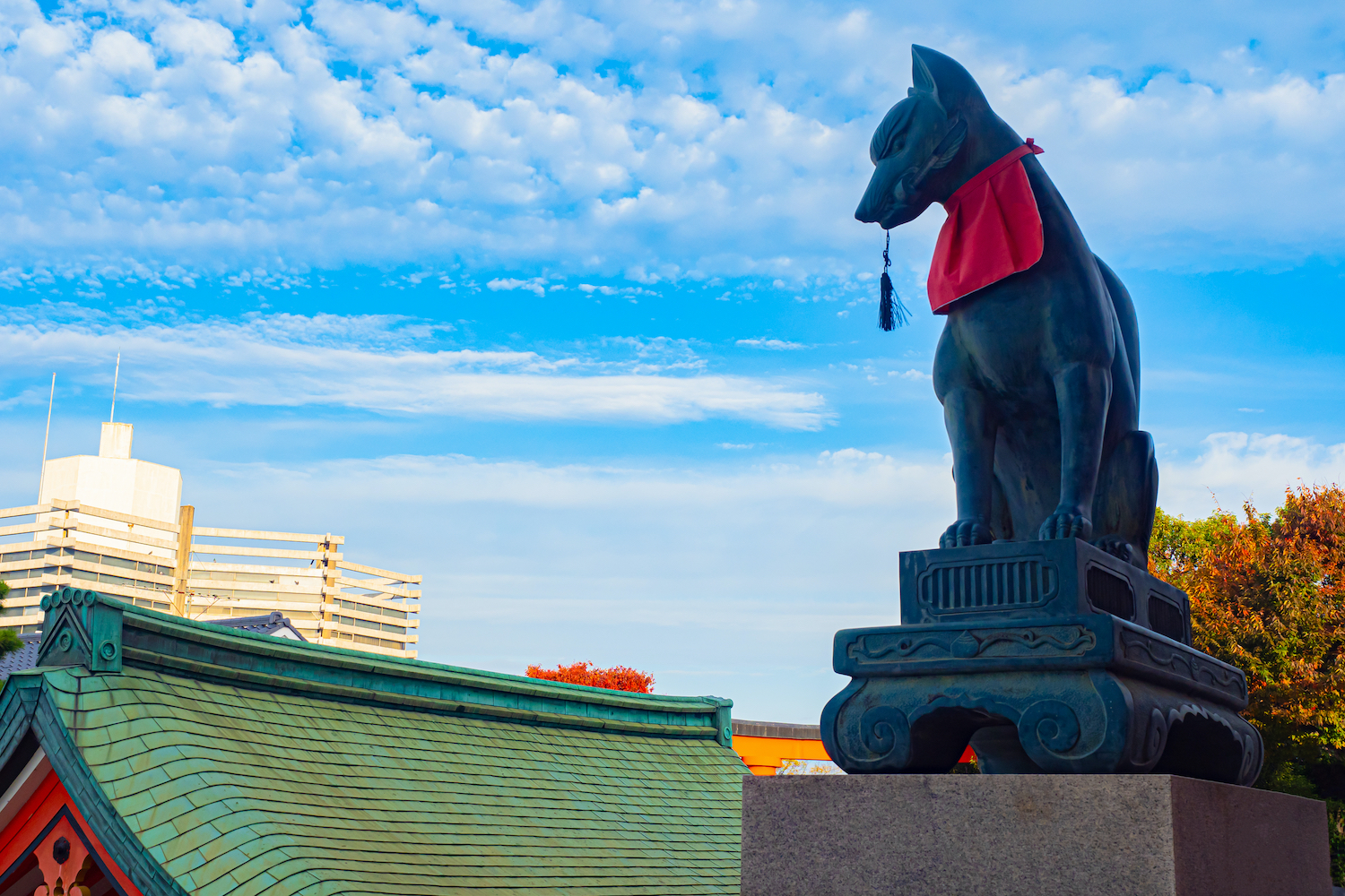 Guardian Fox at the Fushimi Inari Temple in Kyoto, Japan. 