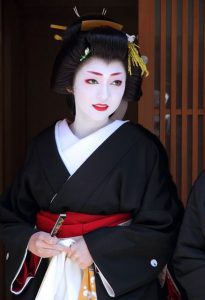 Geisha (Geiko) Hairstyle - Shimada of Kikutsuru