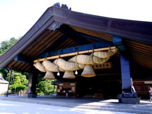 A huge Shimenawa hangs at Izumo Taisha Shrine