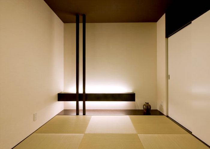 One of the examples of the Modern Tokonoma in Osaka, Japan BY FREEDOM ARCHITECTS