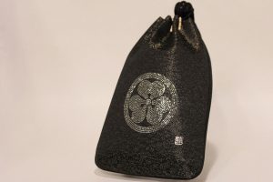 Gassai-bukuro, Small purse with Crystal Kamon